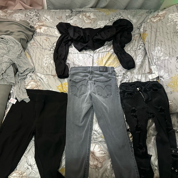 Calvin Klein Boyfriend Jeans Black and Yellow - Picture 2 of 5